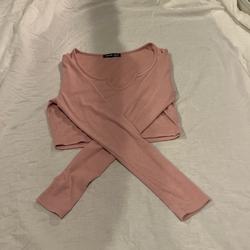pink crop top